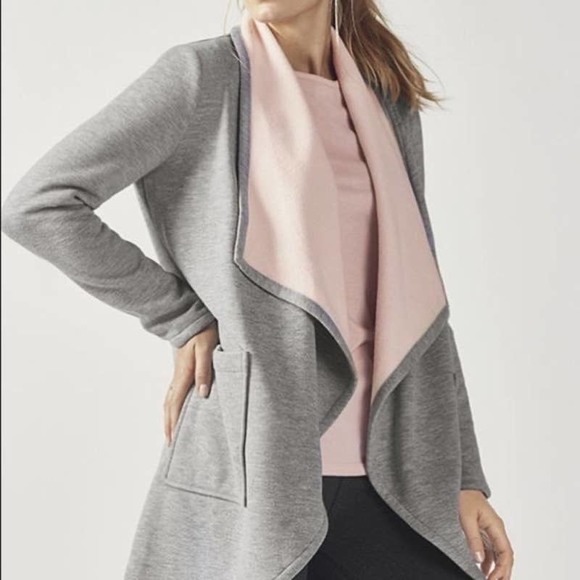 Fabletics Moscow Wrap Cardigan Cardigan Sweater Gray and Pink Size Small - Picture 2 of 6